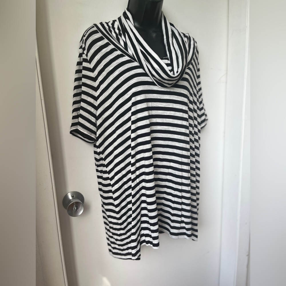 NWT I.N.C. International Concepts Cowl Neck striped top size 1X - Picture 2 of 14